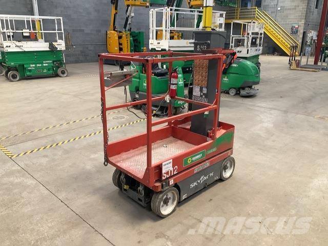 SkyJack SJ12 Plataformas de Mastro Vertical