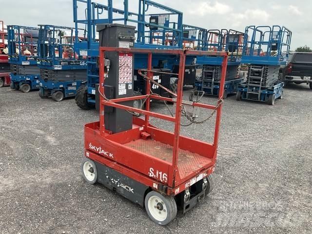 SkyJack SJ16 Plataformas de Mastro Vertical