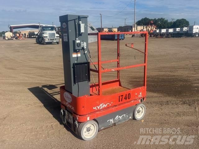 SkyJack SJ16 Plataformas de Mastro Vertical