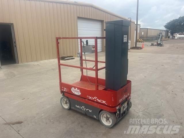 SkyJack SJ16 Plataformas de Mastro Vertical