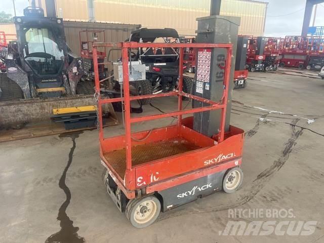 SkyJack SJ16 Plataformas de Mastro Vertical