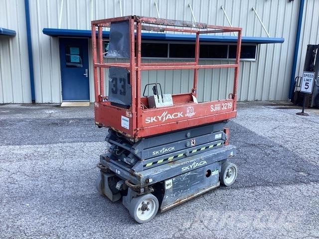 SkyJack SJ3219 Elevadores de tesoura