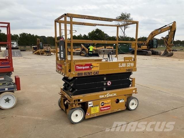 SkyJack SJ3219 Elevadores de tesoura