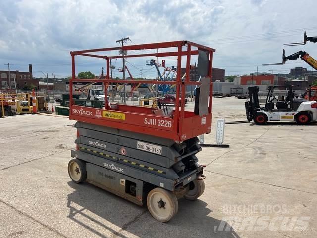 SkyJack SJ3226 Elevadores de tesoura