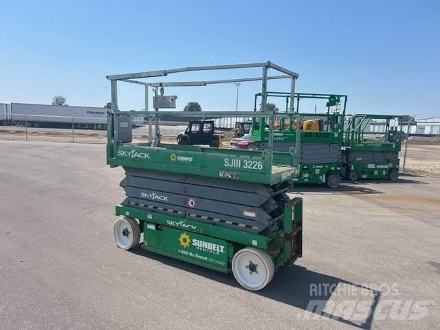 SkyJack SJ3226 Elevadores de tesoura