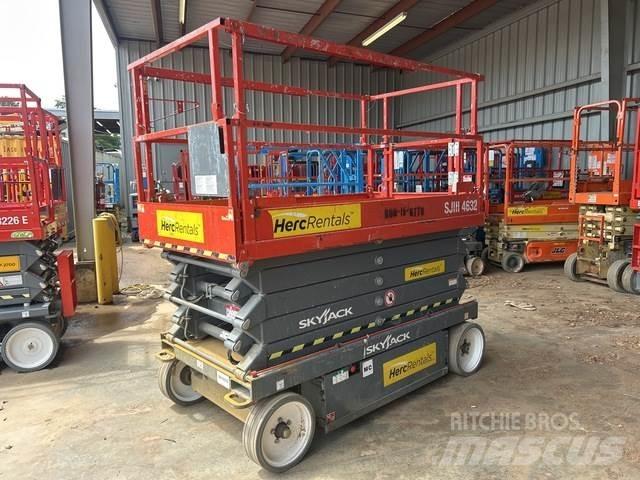 SkyJack SJ4632 Elevadores de tesoura
