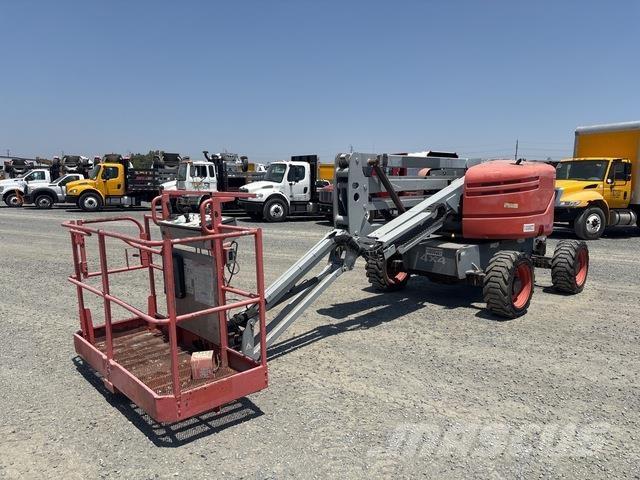 SkyJack SJ46AJ Elevadores braços articulados