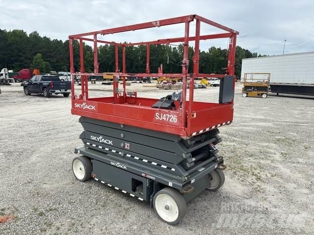 SkyJack SJ4726 Elevadores de tesoura