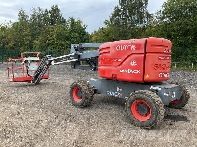 SkyJack SJ51AJ Elevadores braços articulados