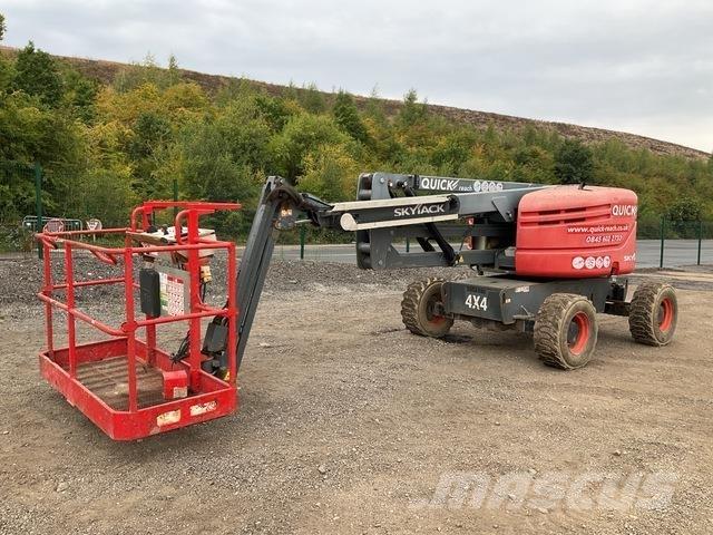 SkyJack SJ51AJ Elevadores braços articulados