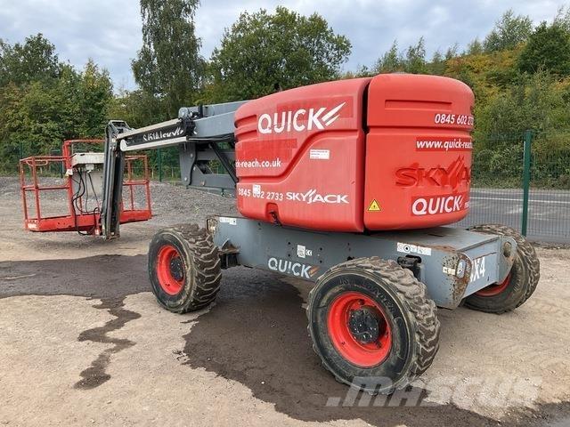 SkyJack SJ51AJ Elevadores braços articulados