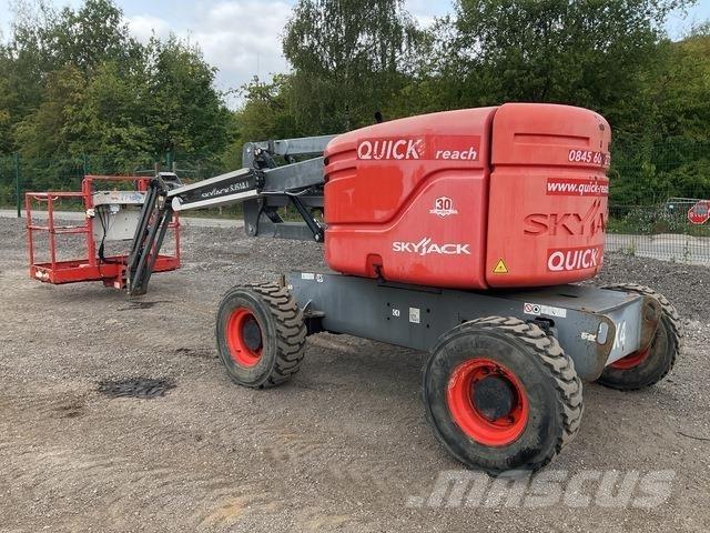 SkyJack SJ51AJ Elevadores braços articulados