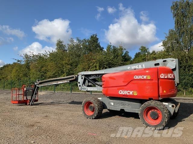 SkyJack SJ85AJ Elevadores braços articulados