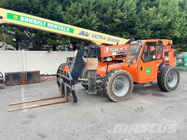 SkyTrak 10054 Manipuladores telescópicos