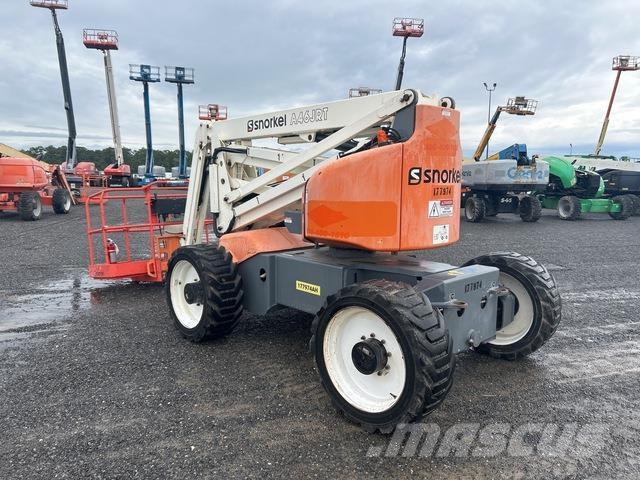 Snorkel A46JR Elevadores braços articulados