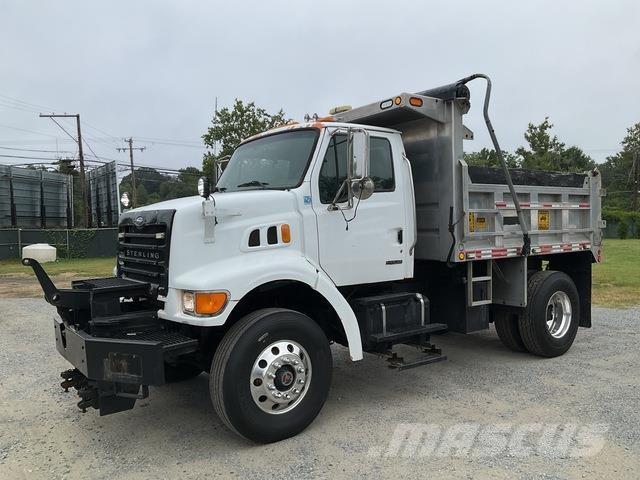 Sterling L7500 Camiões basculantes