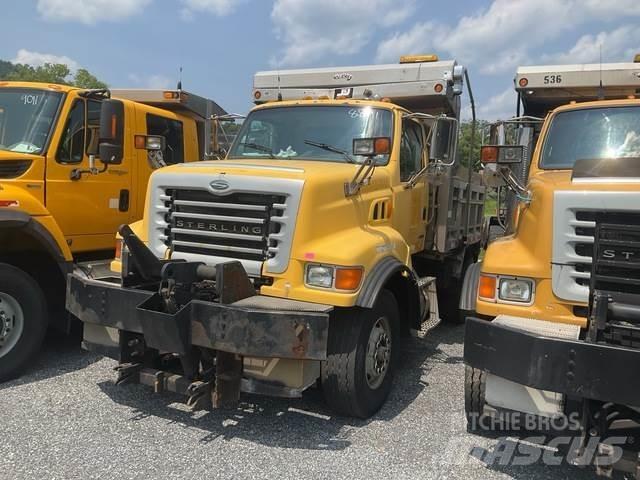Sterling L8500 Camiões basculantes