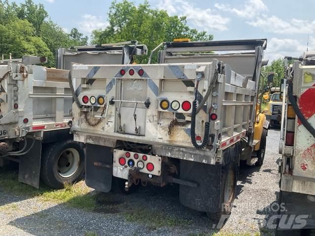 Sterling L8500 Camiões basculantes