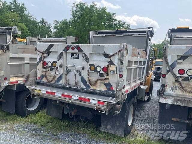 Sterling L8500 Lâminas de neve e arados