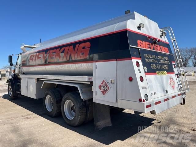 Sterling L9500 Camiões-cisterna