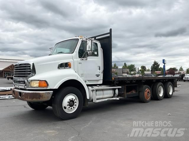 Sterling L9500 Camiões estrado/caixa aberta