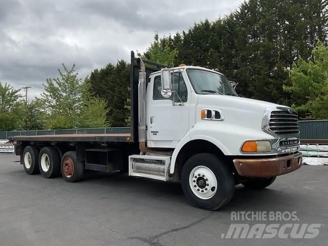 Sterling L9500 Camiões estrado/caixa aberta