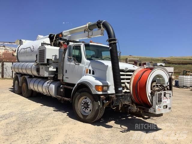 Sterling L9500 Escavadoras de rastos