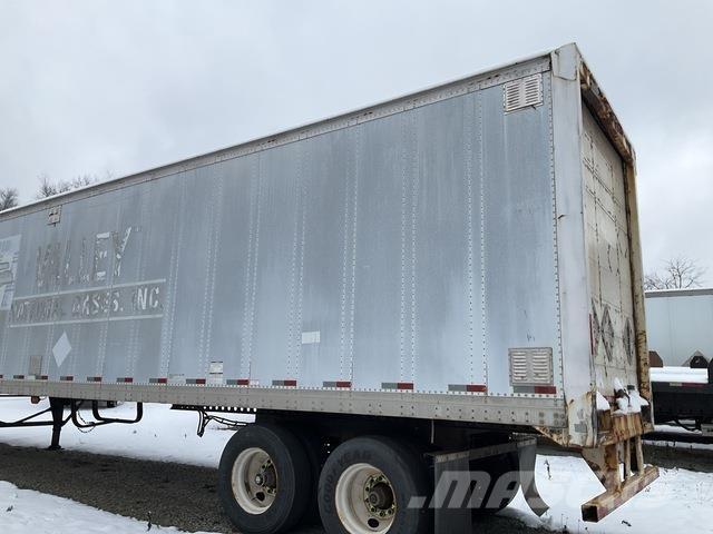 Strickland  Reboques de caixa fechada