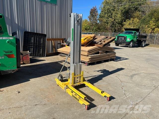 Sumner 2010 Guinchos, elevadores e elevações de materiais
