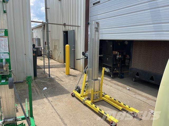 Sumner 2118 Guinchos, elevadores e elevações de materiais
