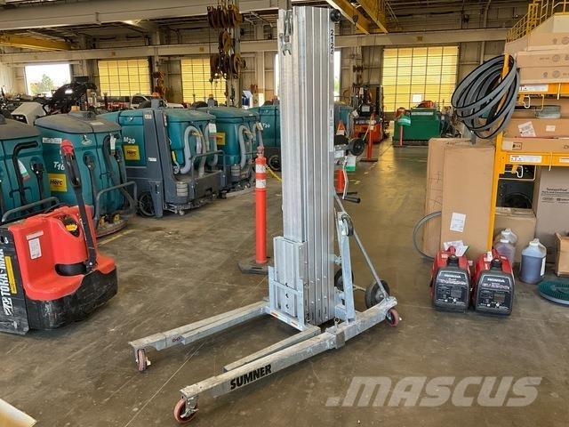 Sumner 2124 Guinchos, elevadores e elevações de materiais
