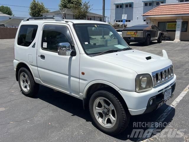 Suzuki Jimmy Carros Ligeiros