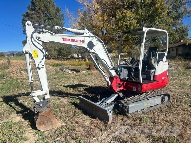 Takeuchi TB235 Escavadoras de rastos