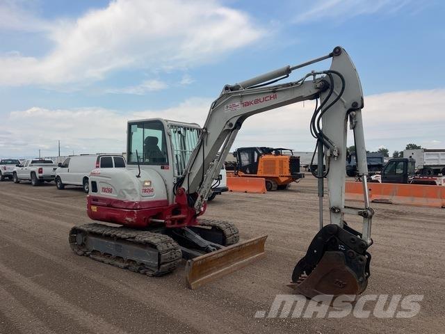 Takeuchi TB260 Escavadoras de rastos