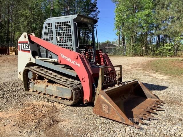 Takeuchi TL12 Carregadoras de direcção deslizante