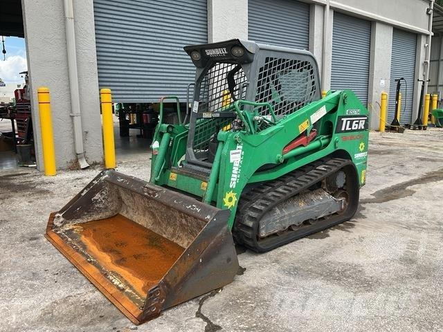 Takeuchi TL6R Carregadoras de direcção deslizante