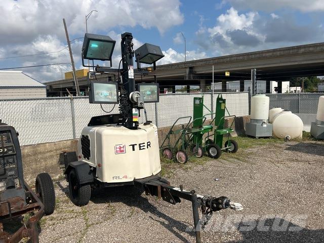 Terex RL4 Torres de luz