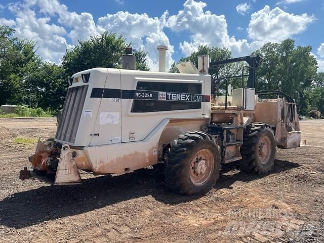 Terex RS 325B Compactadores para terra