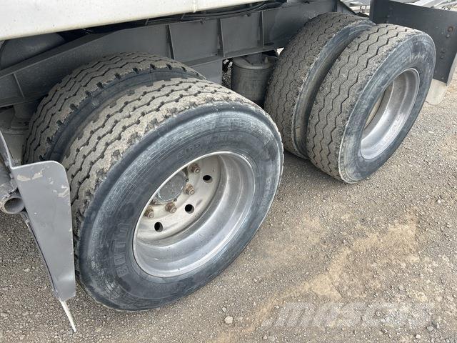  TES Reboques basculantes