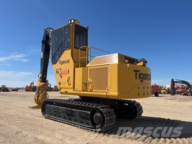 Tigercat 875E Carregadores