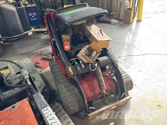 Toro 22324 Carregadoras de direcção deslizante