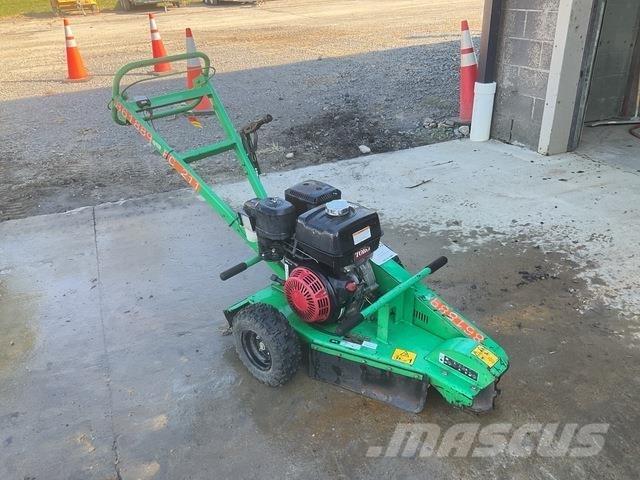Toro SGR-13 Moedores de coto