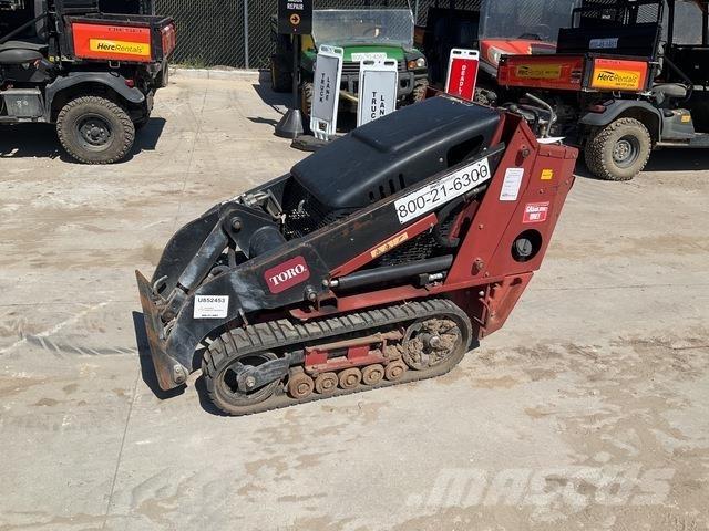 Toro TX427 Carregadoras de direcção deslizante