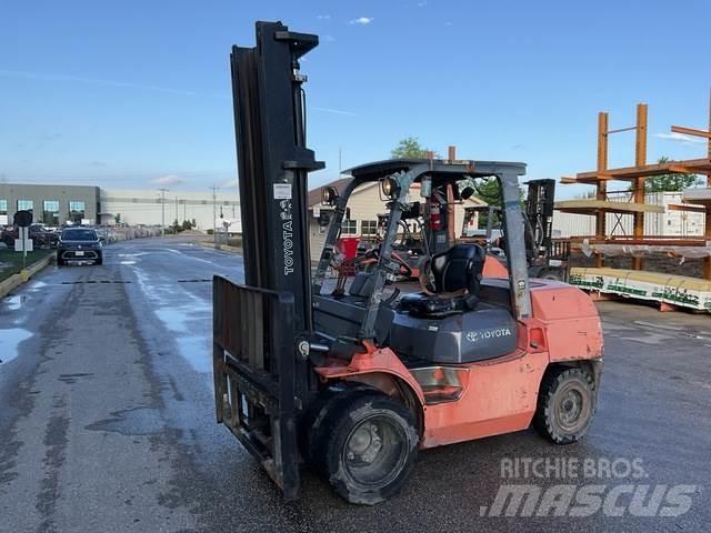 Toyota 7FGKU40 Construção - Outros
