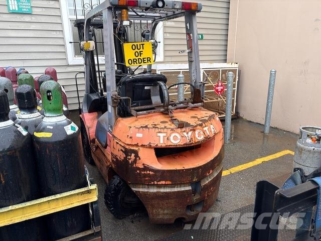 Toyota 7FGU25 Empilhadores - Outros