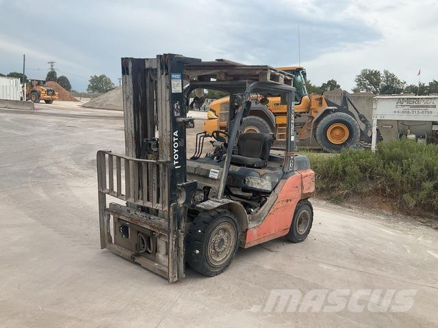 Toyota 8FG35U Construção - Outros
