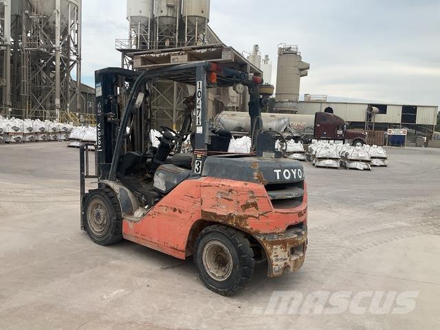 Toyota 8FG35U Construção - Outros
