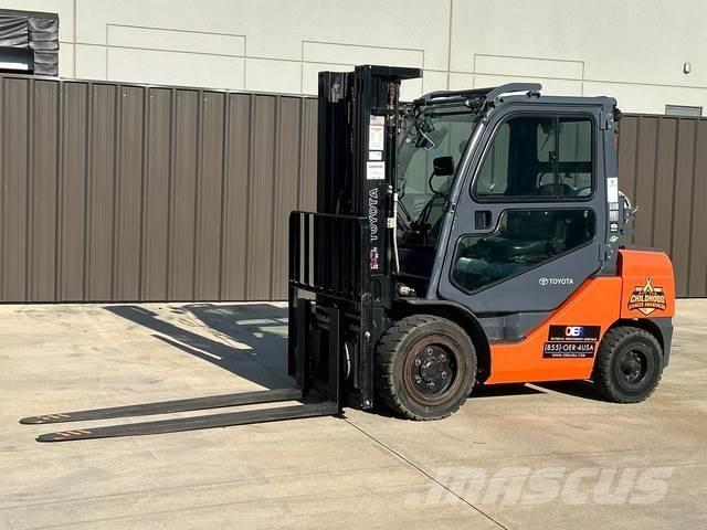 Toyota 8FGU30 Construção - Outros
