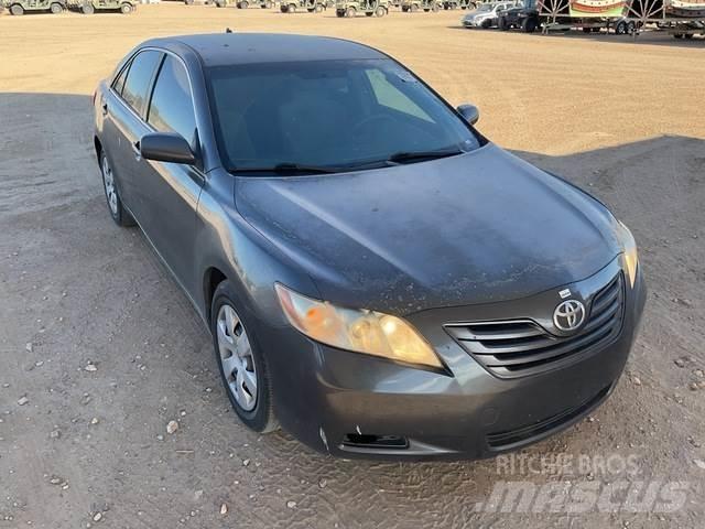 Toyota Camry Carros Ligeiros