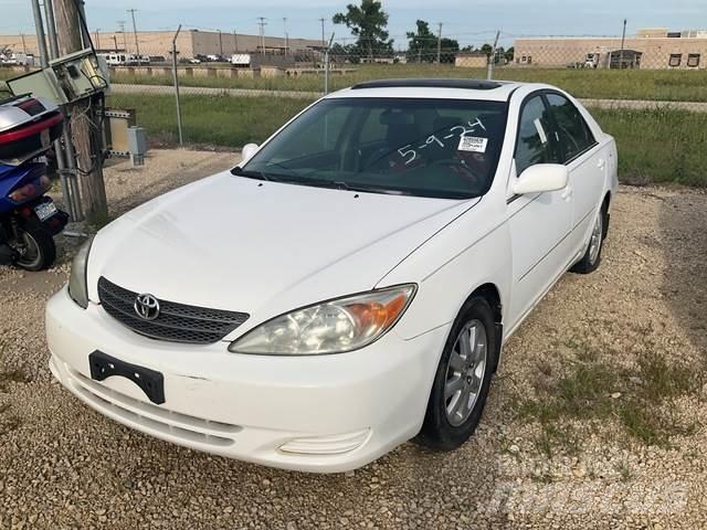 Toyota Camry Carros Ligeiros